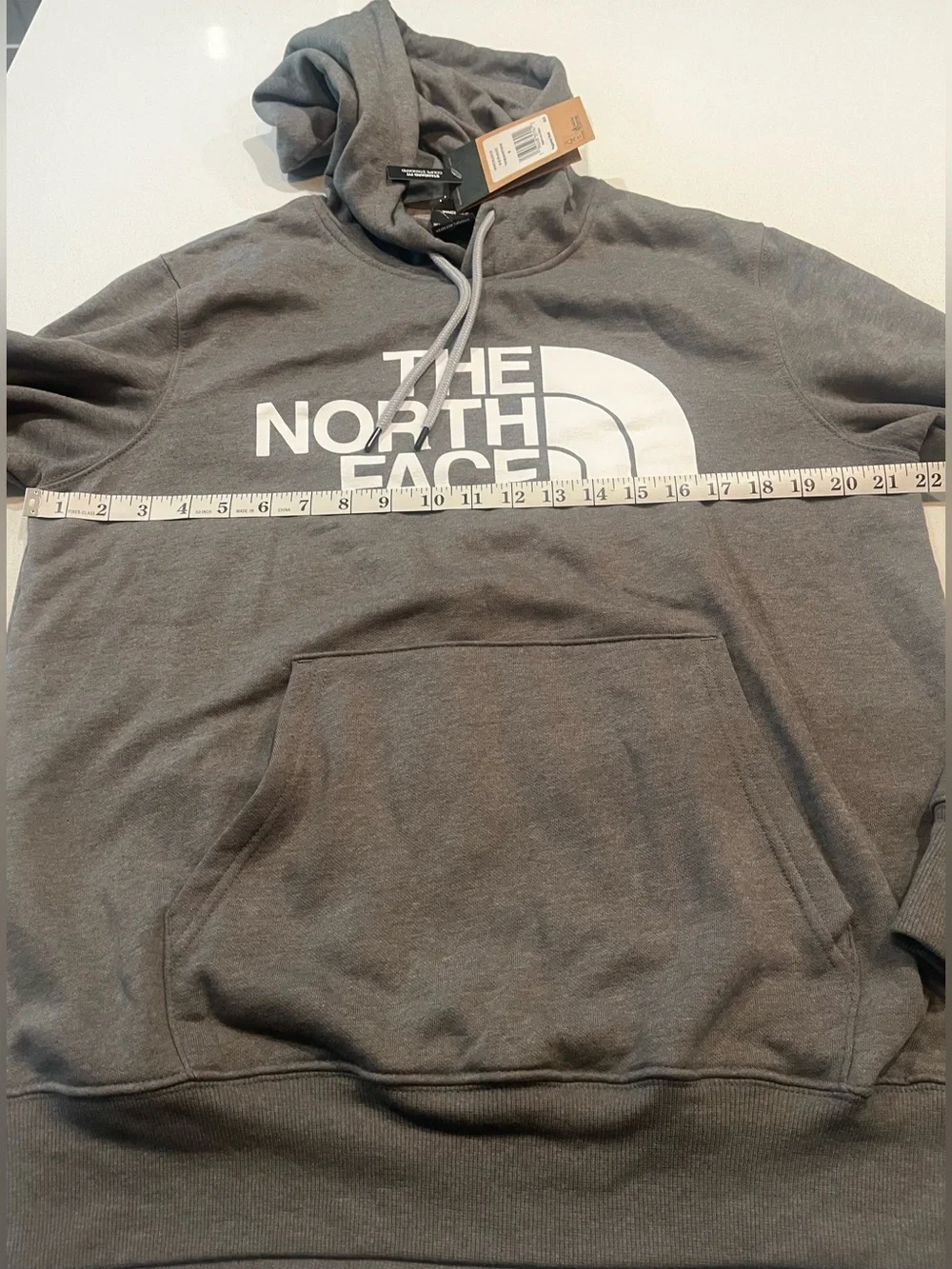 The North Face Pullover Hoodie Men’s Medium Gray Logo Sweatshirt NWT